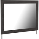 Signature Design by Ashley Belachime B2589B16 7 pc Queen Panel Bedroom Set IMAGE 4