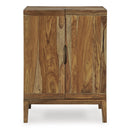 Signature Design by Ashley Dressonni D790-66 Bar Cabinet IMAGE 3